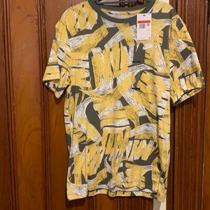 NWT! Nike Men’s Short Sleeve T-Shirt Size:Large
